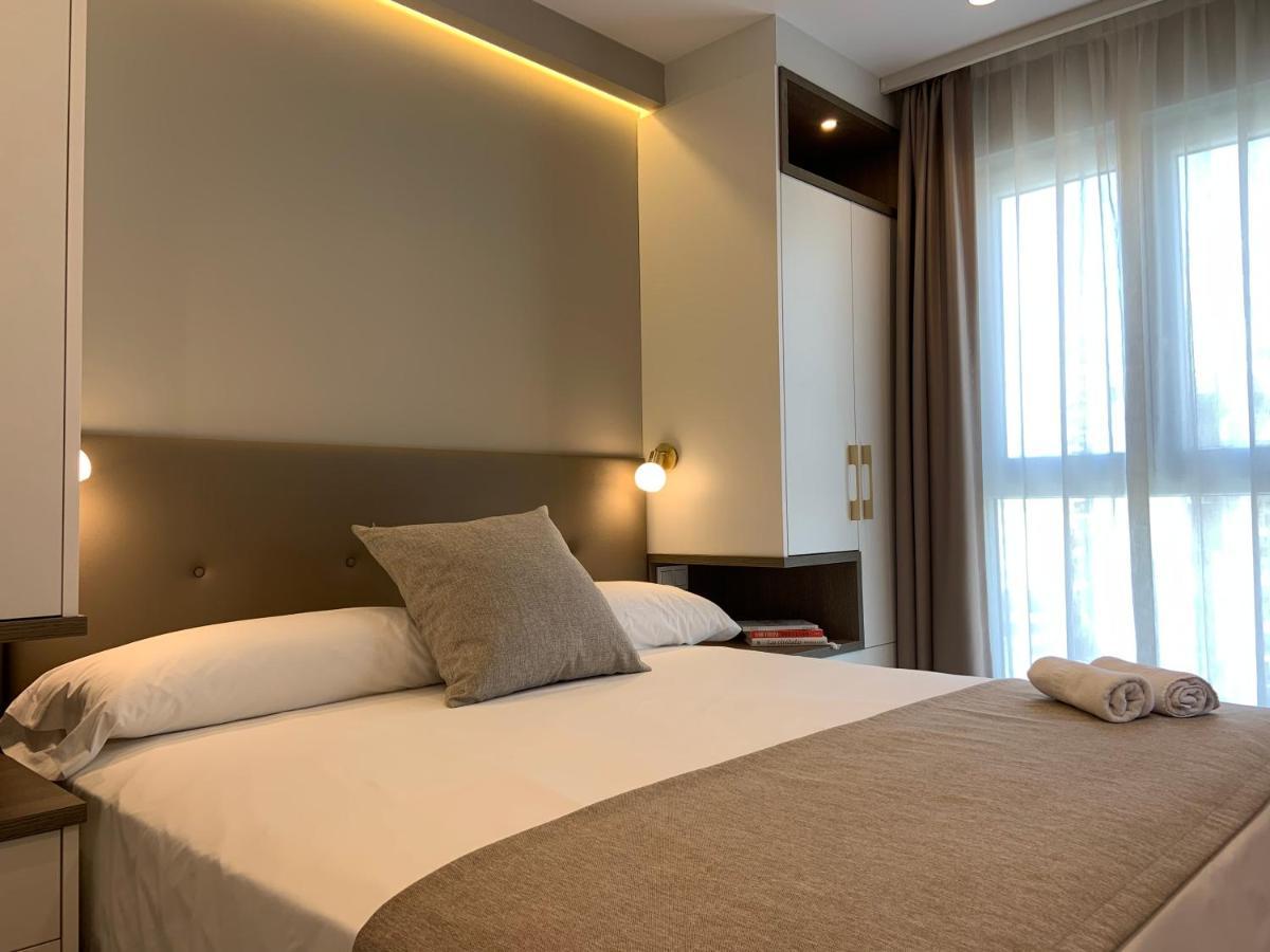 Apartamentos Maren Calpe Esterno foto